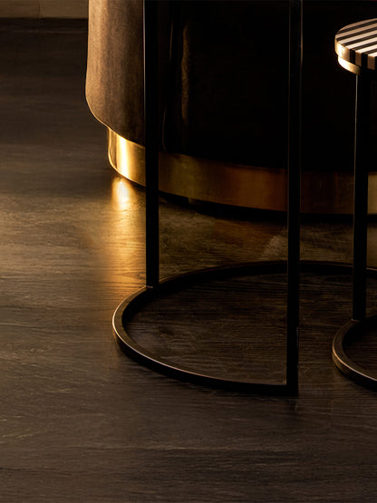 Monochrome Motion Nest