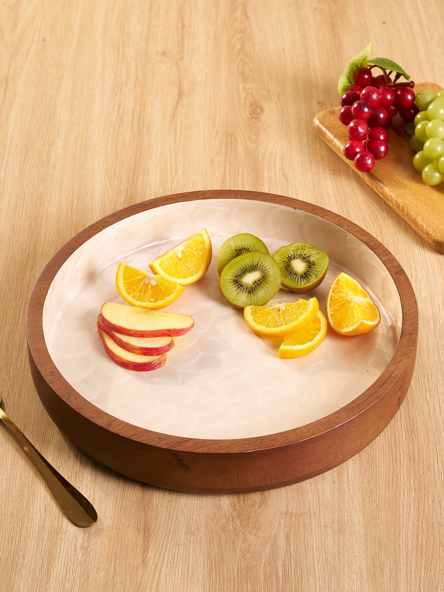Verona Enamel Grande Fruit Bowl