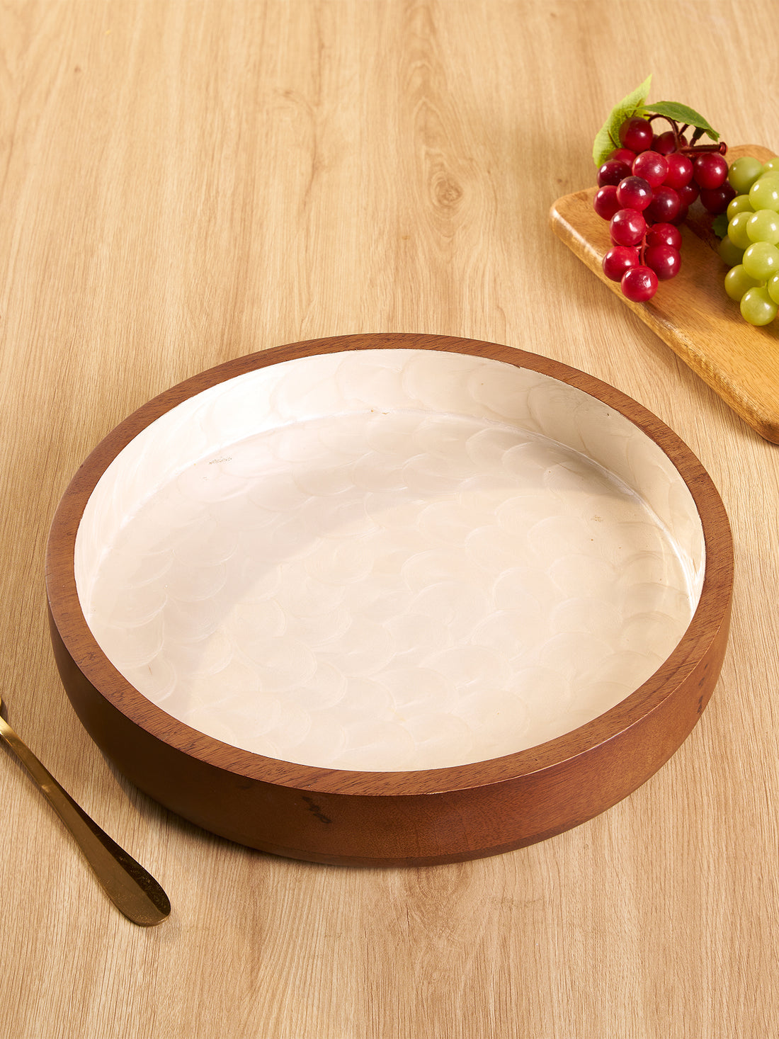 Verona Enamel Grande Fruit Bowl