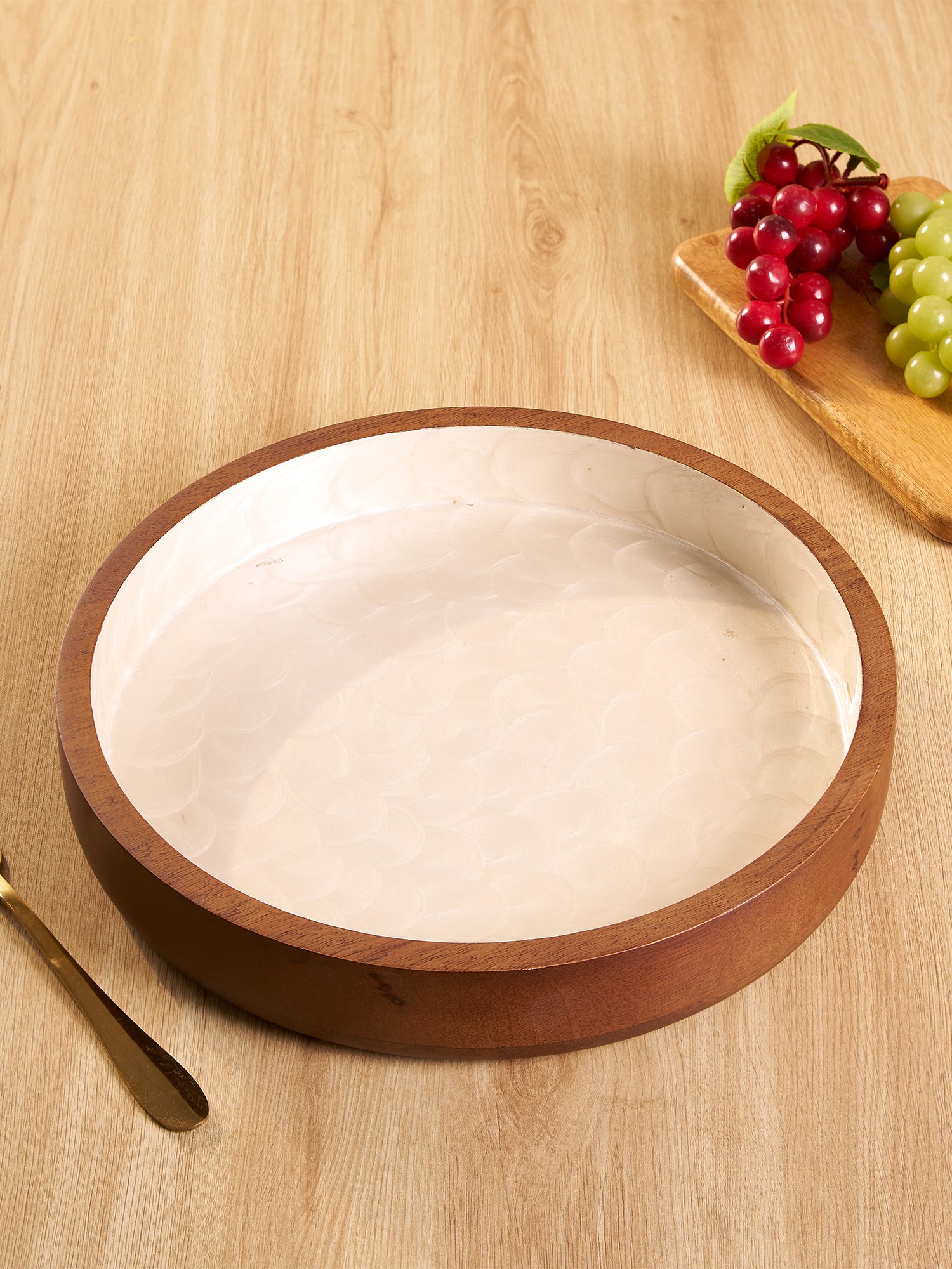 Verona Enamel Grande Fruit Bowl