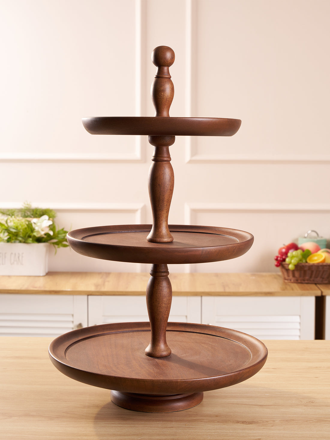 Heritage Stainwood Cake Stand